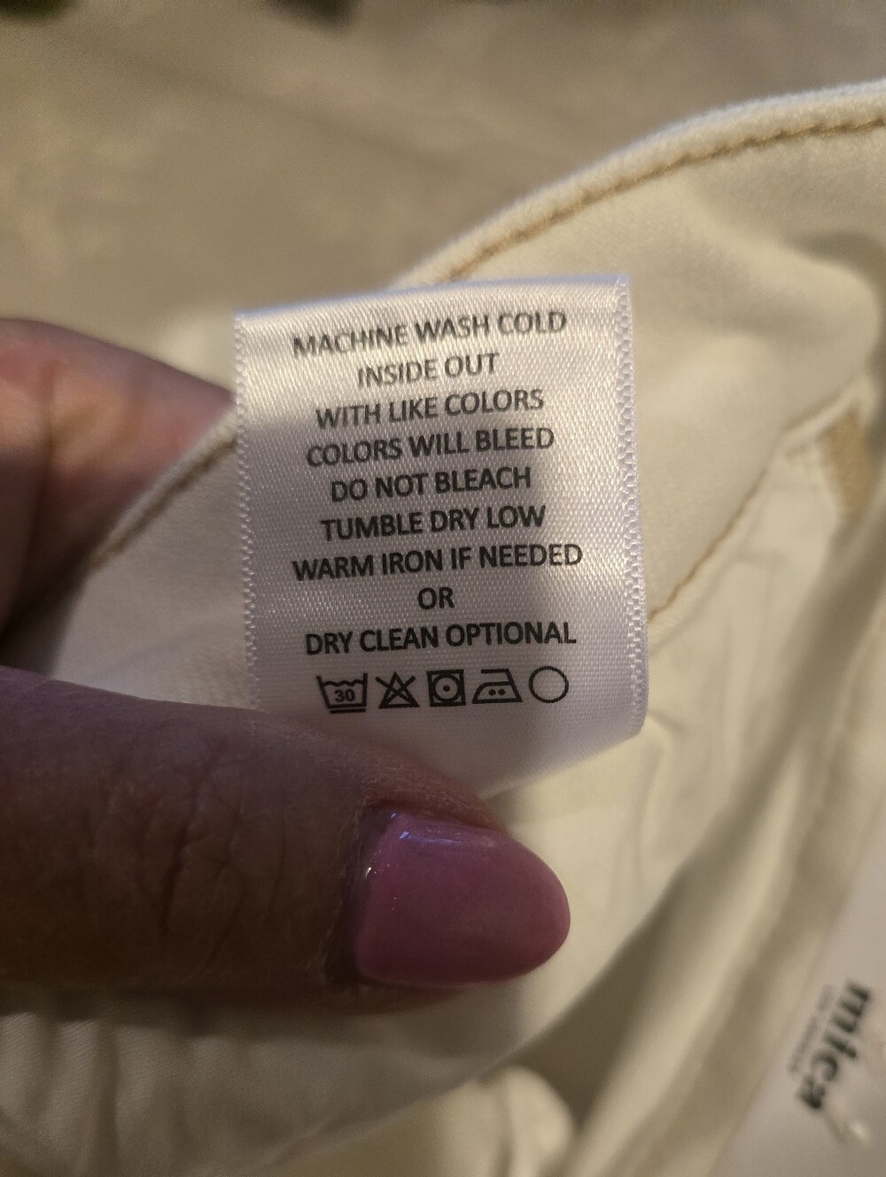 MICA Women's Straight Leg Jeans in Cream - NEW/TAGS Mid-Rise Fit lots of stretch - Picture 13 of 13